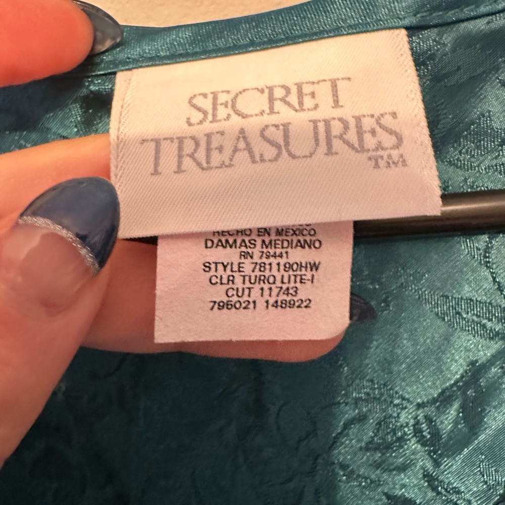 Rare NWT Vintage Y2K Era Secret Treasures Turquoise V-Neck Chemise Size Medium - Picture 2 of 7